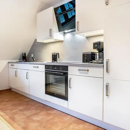 Ferienapartment 5 Seebrücke * Sellin (Rugen)